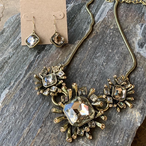 Multi Crystal Topaz Pendant Necklace Set NWT - Picture 3 of 5